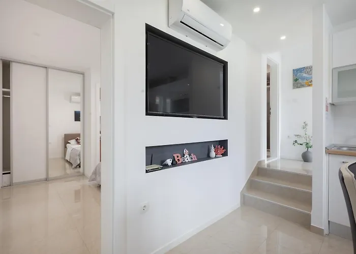 Ela Apartman Makarska