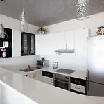 Ela Apartment