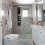 Ela Apartment Makarska