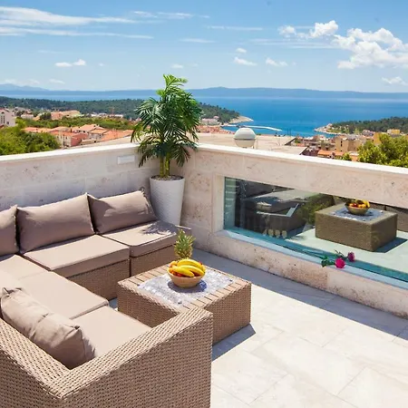 Ela * Makarska