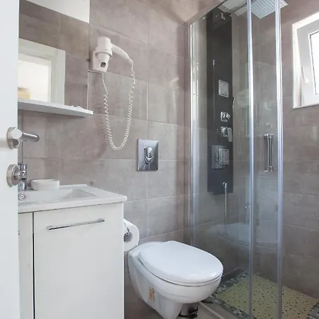 Ela Appartement Makarska